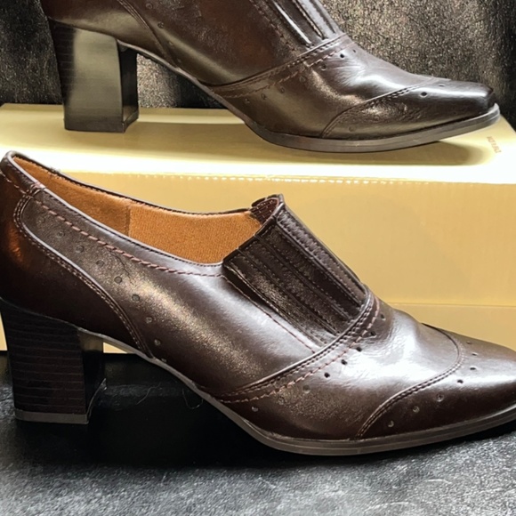 LifeStride Brown Leather Block Heel - Picture 7 of 7